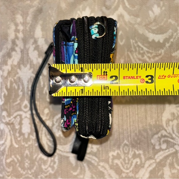 Vera Bradley x Disney Mickey’s Paisley Celebration All In One Wristlet Wallet - Picture 15 of 16